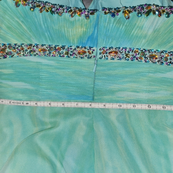 TONY BOWLS Paris Dress - Picture 6 of 7